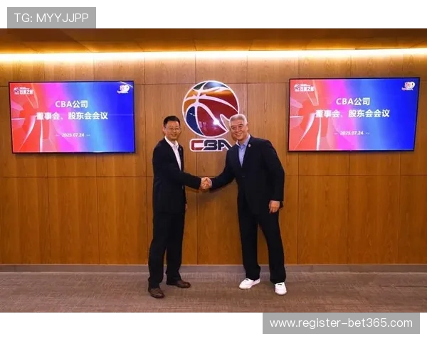 费连续进球,造乌龙,第九次荣膺,NG体育,NG体育app,NG体育官网,NG体育下载,NG体育入口