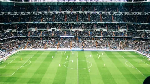 奥巴梅扬梅开二度，阿森纳38轮险胜沃特福德3-2