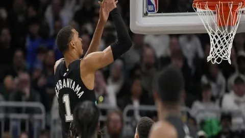 西篮甲沙萨基对阵萨拉戈萨：专家质合分析预测二连胜